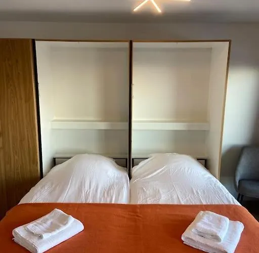 In Out G2 Alps By Jolidi *